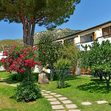Cormoran Residence-2