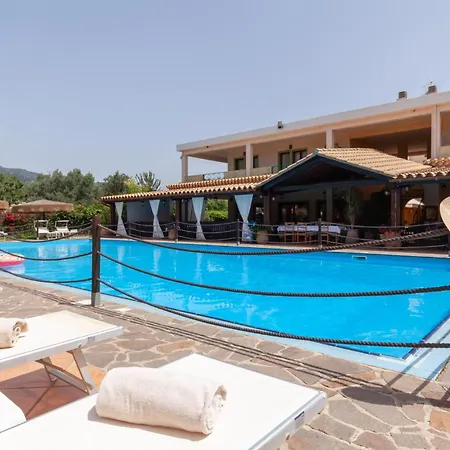 Ih Hotels Le Zagare Resort-3